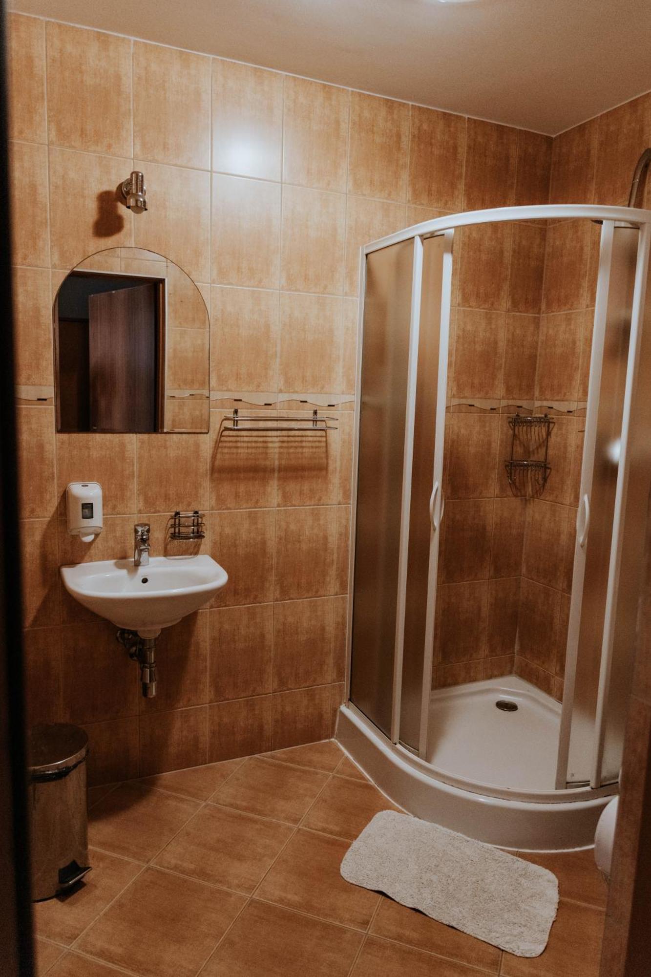 Osrodek Wypoczynkowy Wratislavia Hotel Radzyń Exterior foto